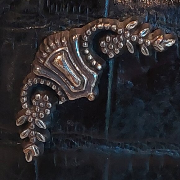 Brighton Vintage Black Leather Croc Zip Around Wallet with Silver Embellishments - Picture 6 of 14